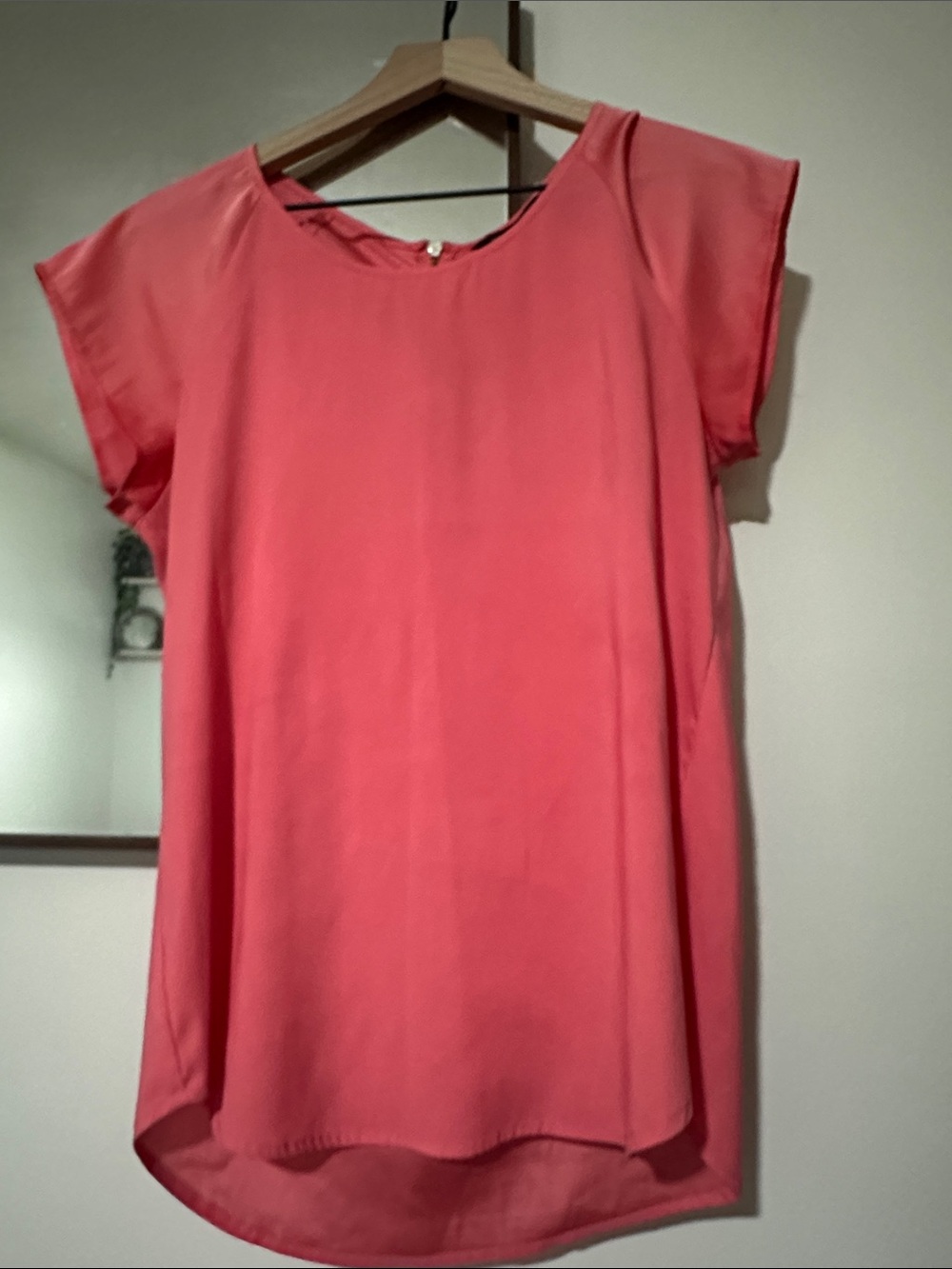 Express Women’s Coral Pink Short Sleeve Shift Dress